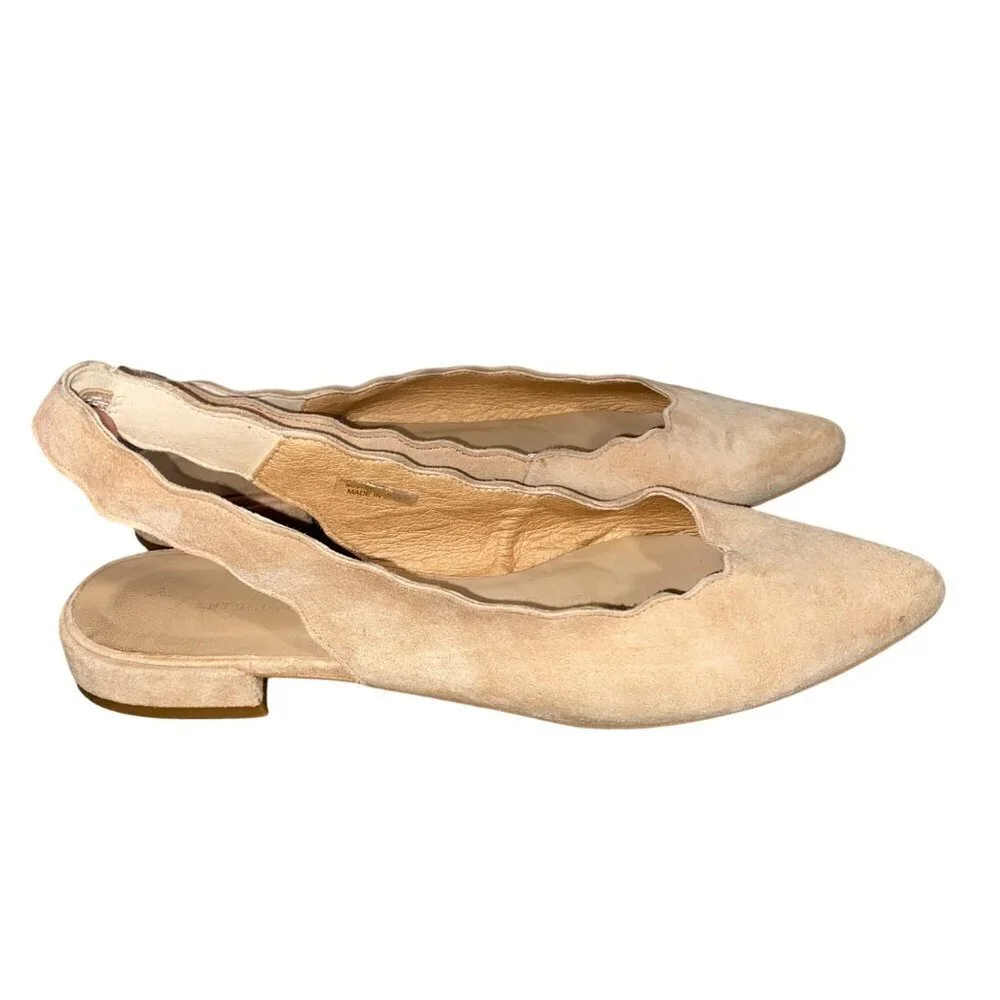 Anthropologie Beige Suede Scalloped Slingback Flats Womens Size 37 neutral